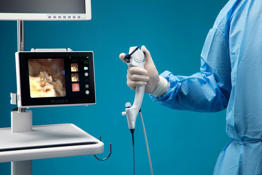 Endourology procedure using an endoscope for minimally invasive urinary treatment